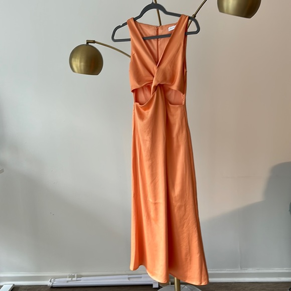 COPY - Kookai Beautiful long dress - Picture 1 of 8